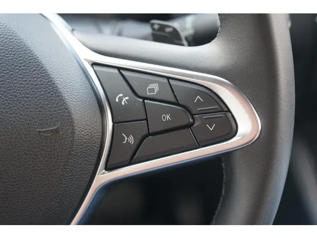 Renault Captur 1.3 TCe 140 2021 Benzine 39