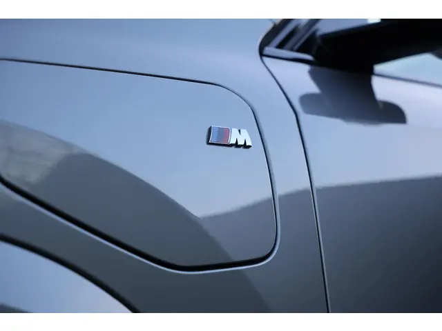 BMW X1 xDrive30e 2023 Hybride Benzine 12