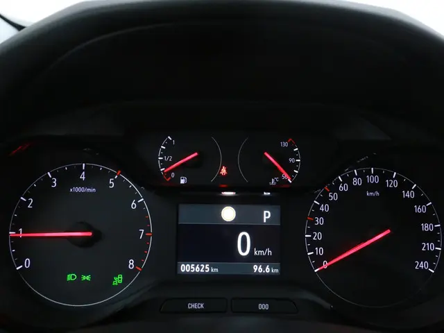 Opel Crossland 1.2 turbo GS line Automaat 2021 Benzine 10