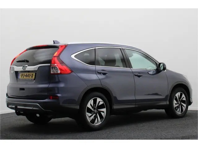 Honda CR-V 2.0 4WD Executive 2017 Benzine 22