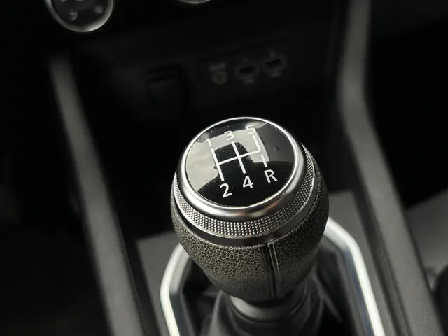 Renault Clio TCe 100 Zen 2020 Benzine 14