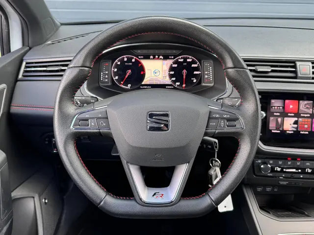 SEAT Ibiza 1.0 TSI FR BUSINESS INTENSE 2020 Benzine 7