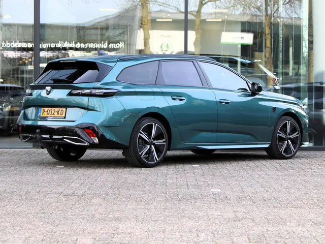 Peugeot 308 SW 1.2 PureTech GT 2022 Benzine 6