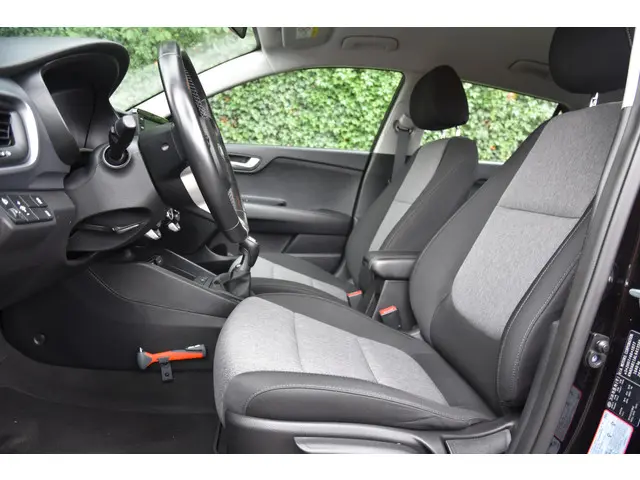 Kia Stonic 1.0 T-GDi DynamicLine 2020 Benzine 7