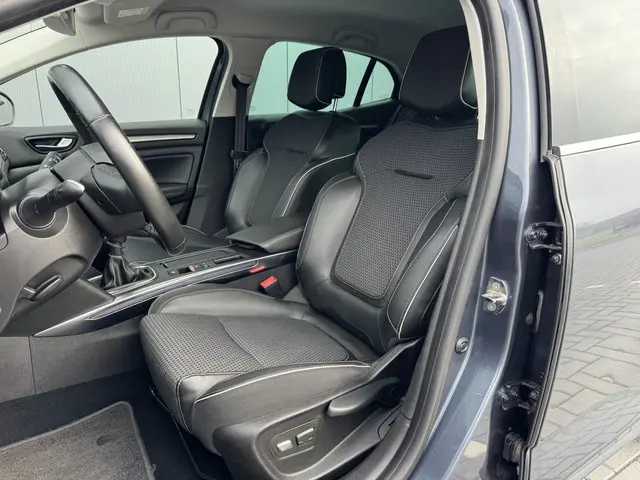 Renault Mégane 1.2 TCe Bose 2016 Benzine 4