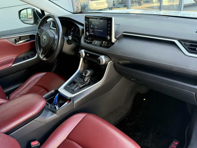 Toyota RAV4 2.5 Hybrid Active 2019 Hybride Benzine 8