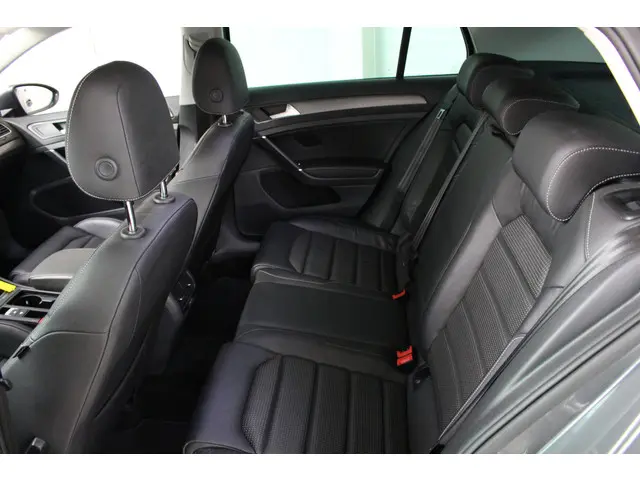 Volkswagen e-Golf E-Golf DSG | 2019 Elektrisch 10