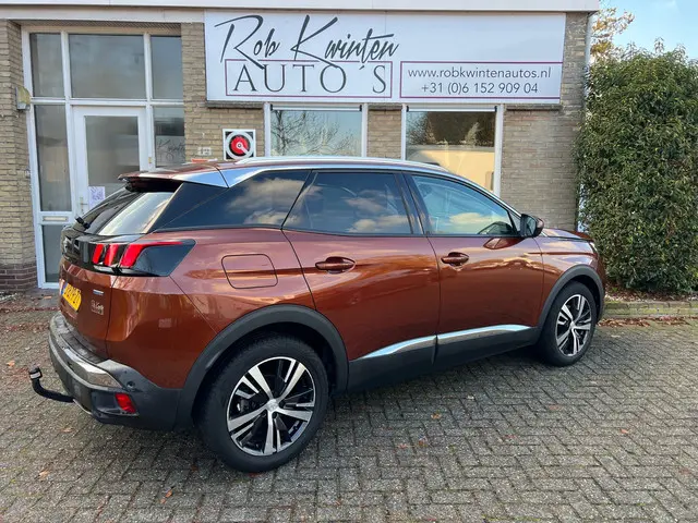 Peugeot 3008 1.2 PureTech Allure Automaat 2017 Benzine 4