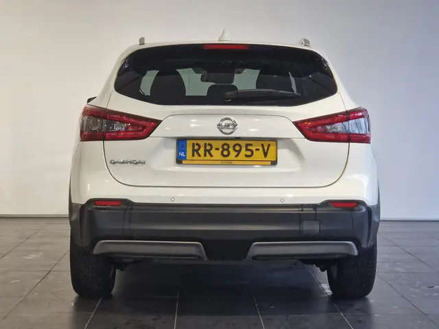 Nissan QASHQAI 1.2 Business Edition 2018 Benzine 18