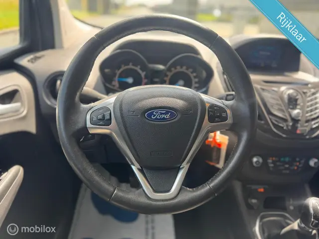 Ford Tourneo Courier 1.0 Titanium 2016 Benzine 9
