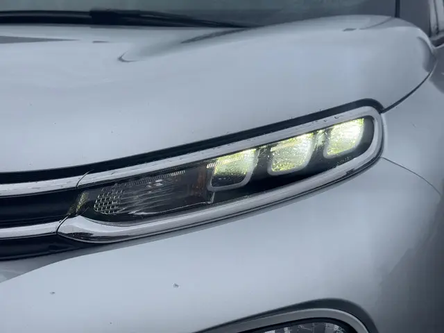 Citroën C3 Aircross 1.2 PureTech S&S Shine 2018 Benzine 32