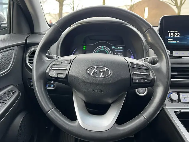 Hyundai Kona EV Premium 64 kWh 2020 Elektrisch 16