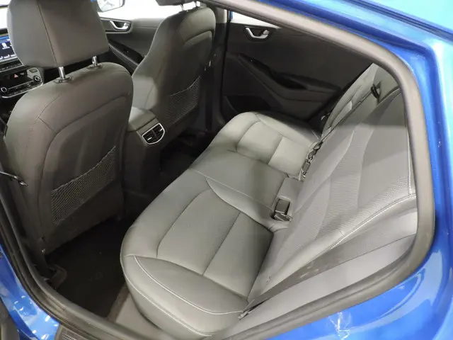 Hyundai IONIQ Premium EV 2018 Elektrisch 24