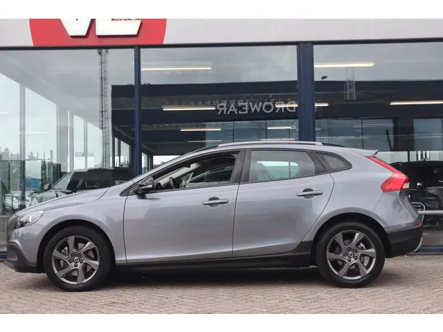 Volvo V40 Cross Country 1.5 T3 Momentum 2015 Benzine 6