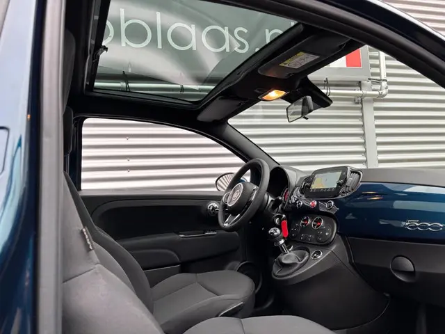 Fiat 500 1.0 Hybrid Dolcevita 2023 Hybride Benzine 6