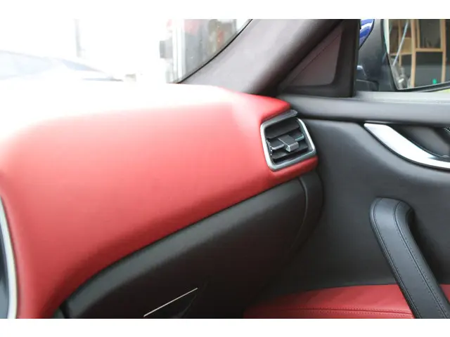 Maserati Ghibli 3.0 S Q4 2014 Benzine 27