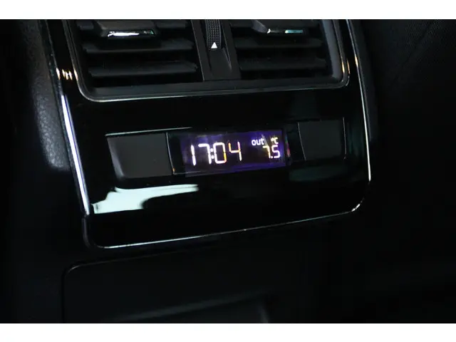 Škoda Superb 1.6 TDI AMBITION BUSINESS 2018 Diesel 36