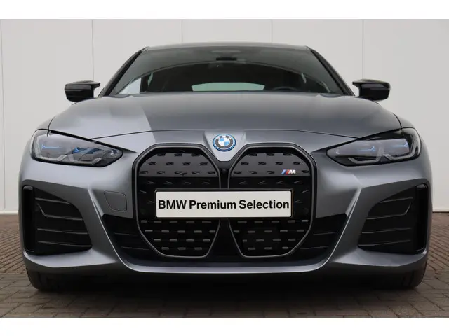 BMW i4 2