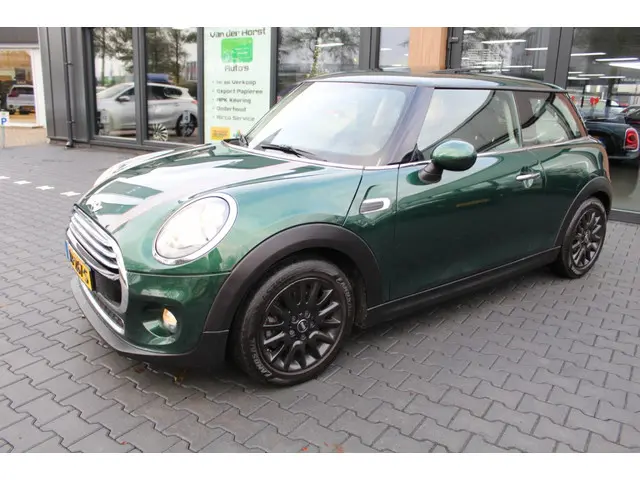 MINI Cooper Mini 1.5 Business 2016 Benzine 2