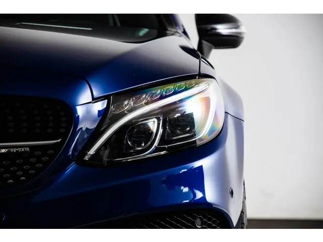 Mercedes-Benz C-Klasse Coupé AMG 43 4MATIC 2018 Benzine 22