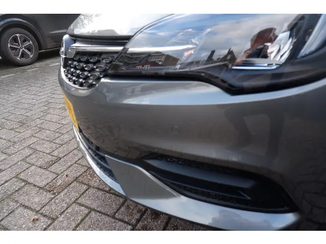 Opel Astra 1.2 Edition 2020 2020 Benzine 8