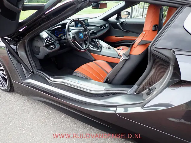 BMW i8 Roadster 1.5 2020 Hybride Benzine 8