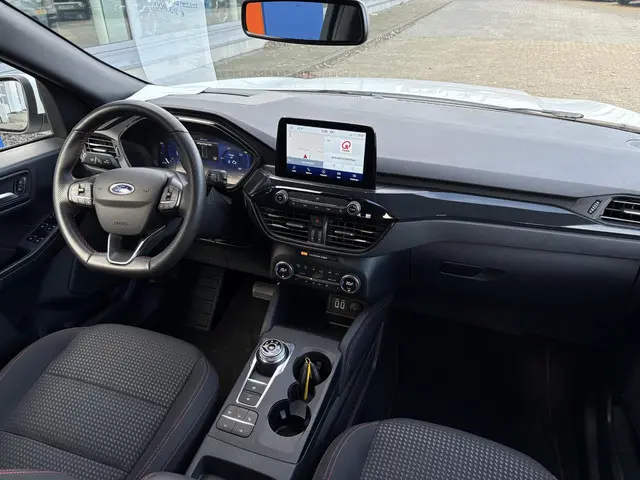 Ford Kuga 2.5 PHEV ST-Line 2021 Hybride Benzine 12