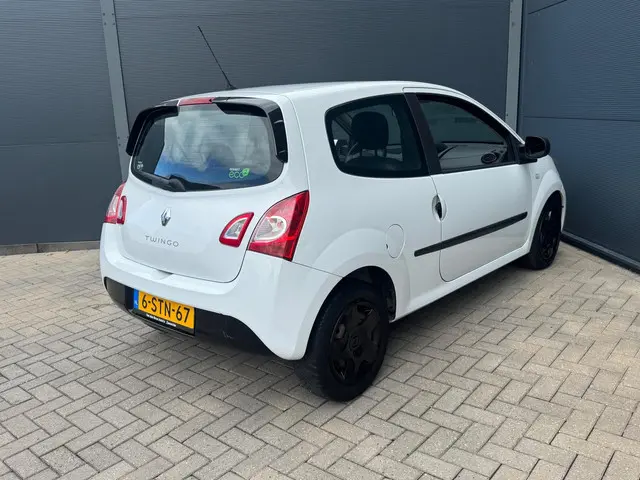 Renault Twingo 1.2 16V Airco / Nap / Facelift 2013 Benzine 4