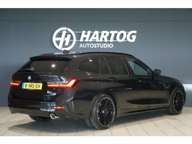 BMW 3 Serie Touring 318i High Executive 2021 Benzine 2