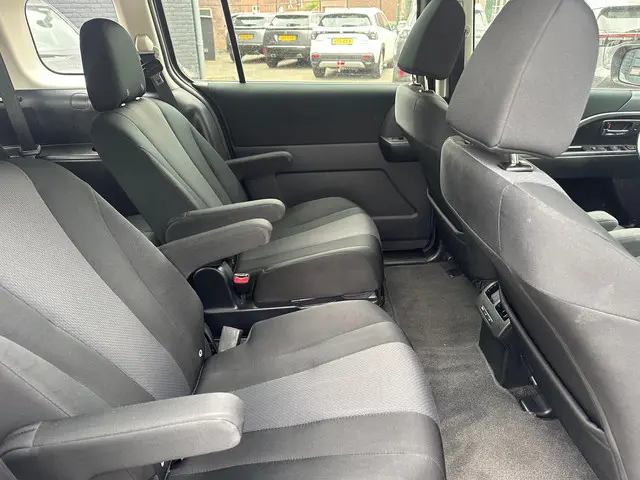 Mazda 5 2.5 aut 6 persoons 2013 Benzine 10