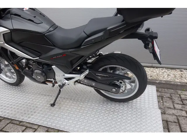 Honda NC 750 X ABS 2016 Benzine 16