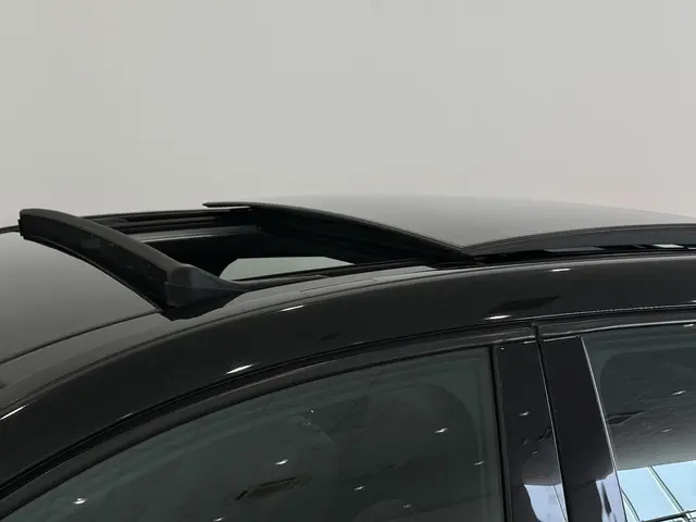 Mercedes-Benz B-Klasse 180 Ambition 2015 Benzine 14