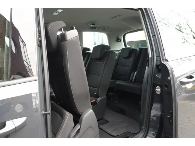 SEAT Alhambra Style 2017 Benzine 7