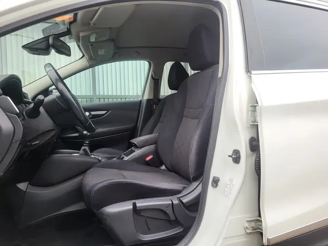 Nissan QASHQAI 1.2 Connect Edition 2014 Benzine 13