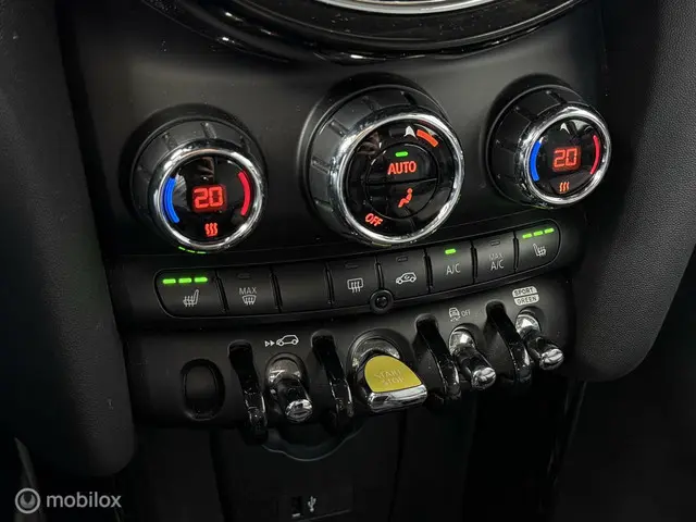MINI Electric Mini MINI Electric 33 kWh 2022 Elektrisch 19
