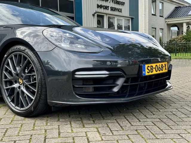 Porsche Panamera 2.9 4 E-Hybrid 2017 Hybride Benzine 26