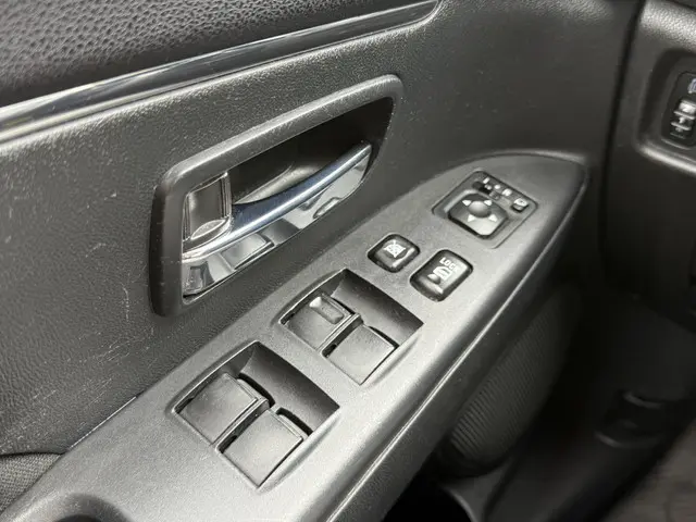 Mitsubishi ASX 1.6 Cleartec Intense 2016 Benzine 18