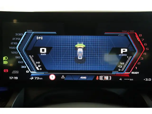 BMW M5 Sedan 2025 Hybride Benzine 12