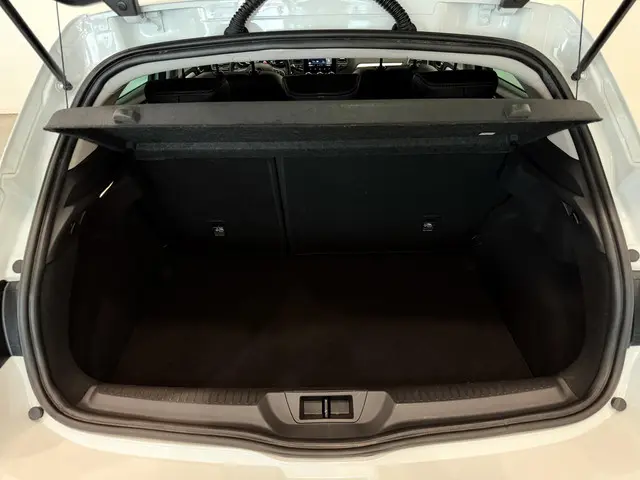 Renault Mégane 1.3 TCe 140 EDC Intens 2022 Benzine 9