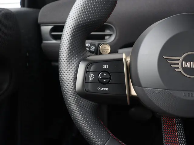 MINI Cooper Cabrio C 2025 Benzine 22