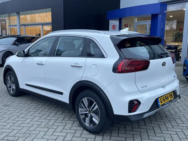 Kia Niro 1.6 GDi Hybrid DynamicLine 2019 Hybride Benzine 8