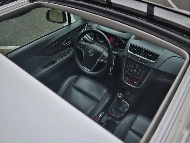 Opel Mokka 1.4 T Cosmo Innovation 2015 Benzine 8