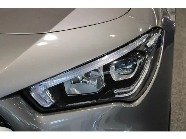 Mercedes-Benz CLA Coupé 180 Advantage 2019 Benzine 5
