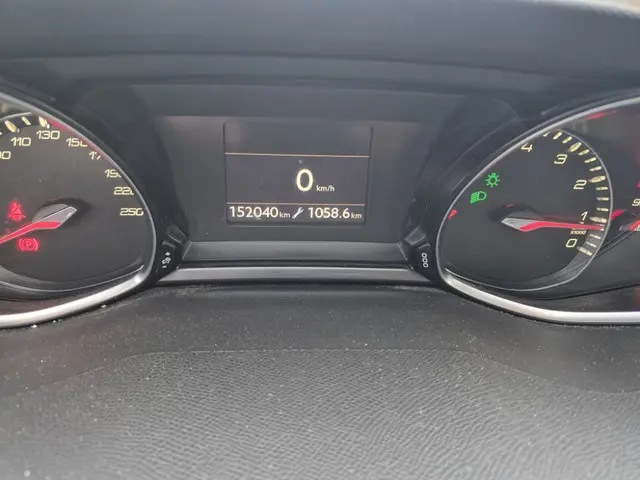 Peugeot 308 SW 1.2 e-THP Première 2015 Benzine 11