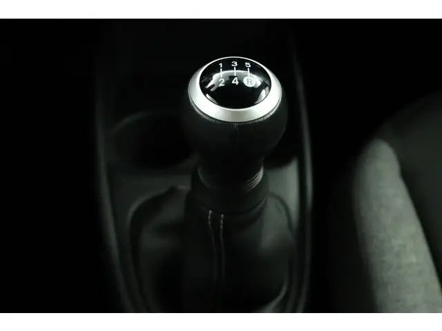 Toyota Aygo X 1.0 VVT-i MT Play 2024 Benzine 26