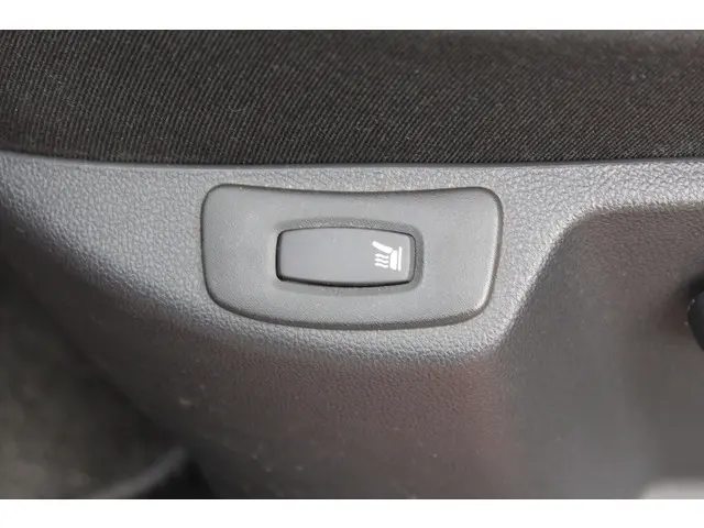 Renault Captur 1.3 TCe Intens 150 pk EDC 2019 Benzine 20