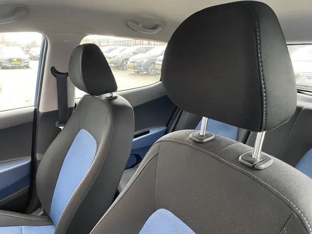 Hyundai i10 1.0i i-Motion Comfort 2016 Benzine 13