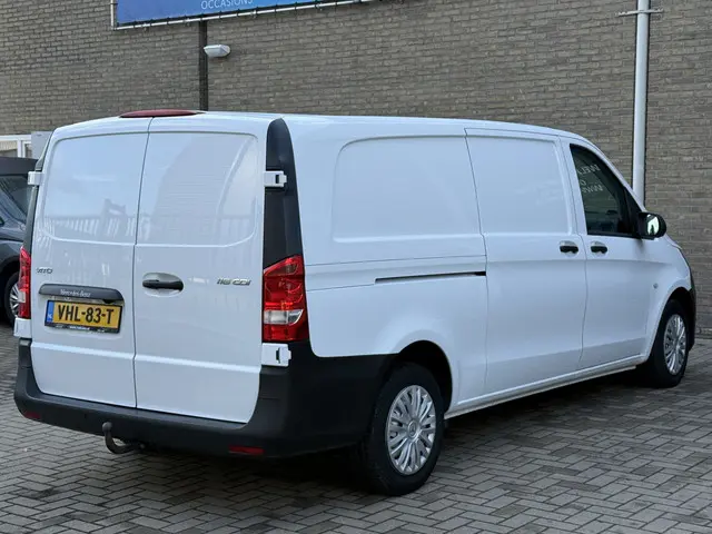 Mercedes-Benz Vito 116 CDI Extra Lang 2020 Diesel 13