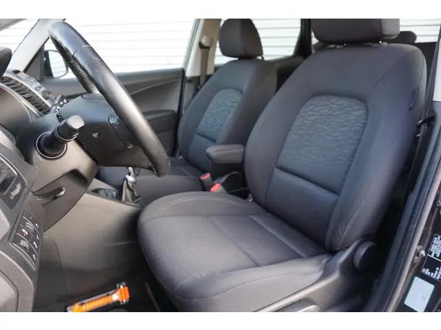 Hyundai ix20 1.4i i-Magine 2014 Benzine 9