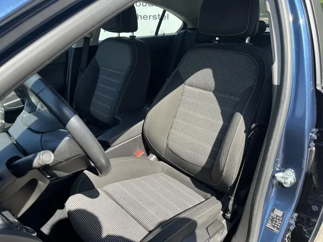Opel Insignia 1.4 T EcoFLEX Edition 2014 Benzine 8